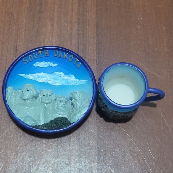 VTG SNCO Miniature Decorative South Dakota Plate & Buffalo Mug Set 1999 - Picture 6 of 12